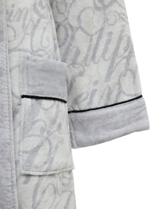 халат  универсального стиля с лицевой стороны
