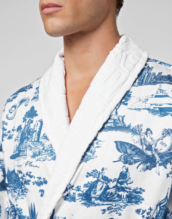 халат  из проверенных материалов спереди