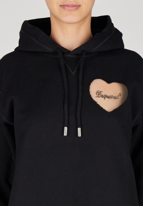 Товар черного цвета с внутренней стороны