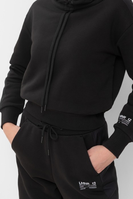 худи  модель из линейки laminar sartorial engineering из франции вид сбоку