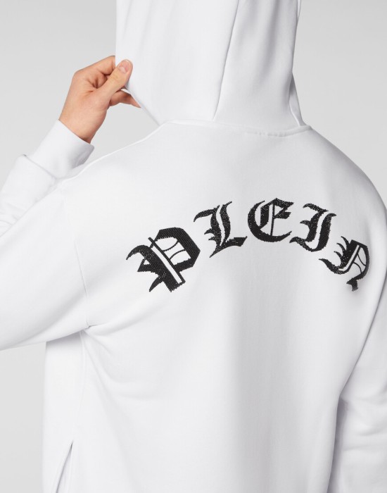 Товар белого цвета с внутренней стороны