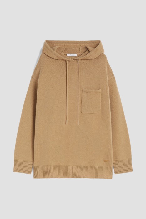 Товар бежевого цвета с внутренней стороны