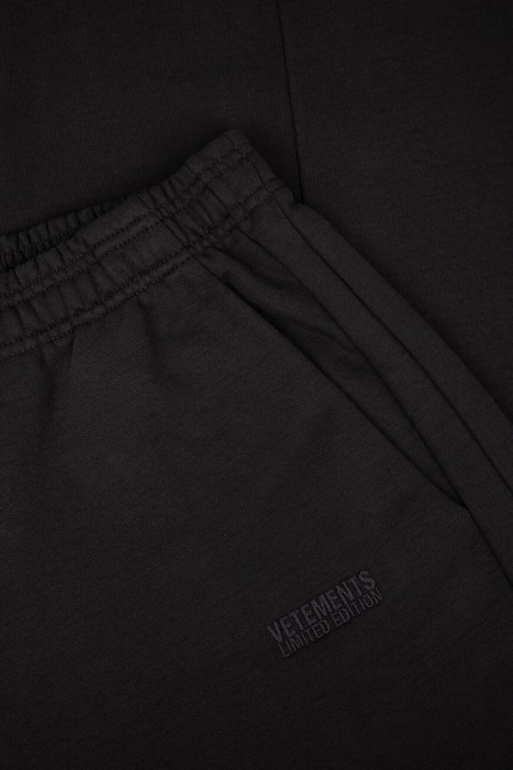 худи  вид сзади