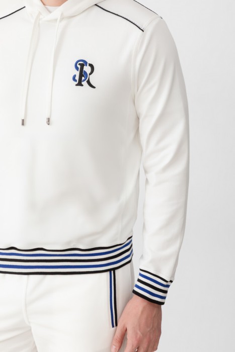 худи  из англии вид сбоку