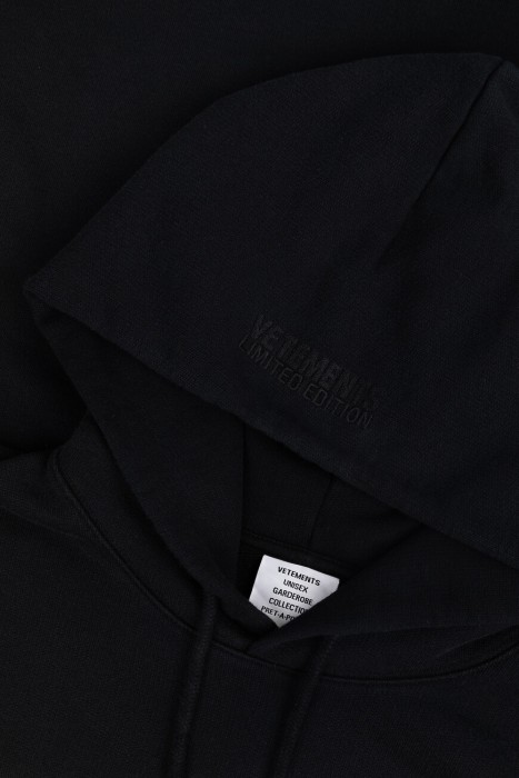 худи  вид слева