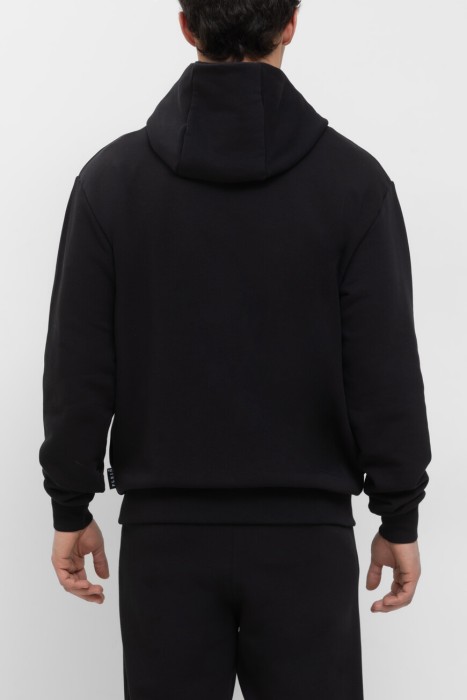 худи  от бренда philipp plein вид слева