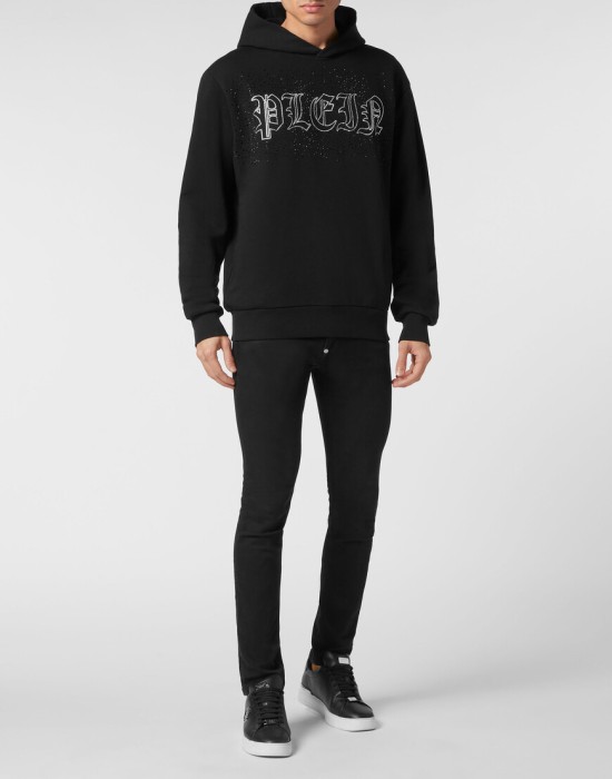 худи  по цене 31010 руб вид справа