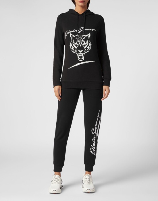 Товар черного цвета с внутренней стороны