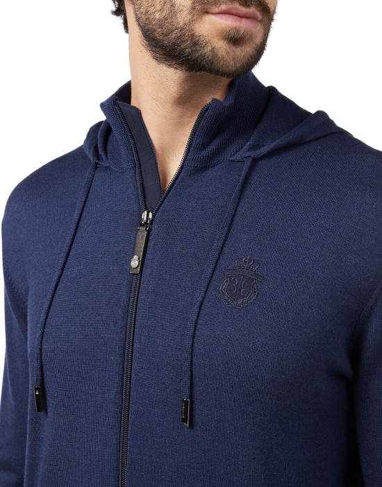 худи  из проверенных материалов спереди