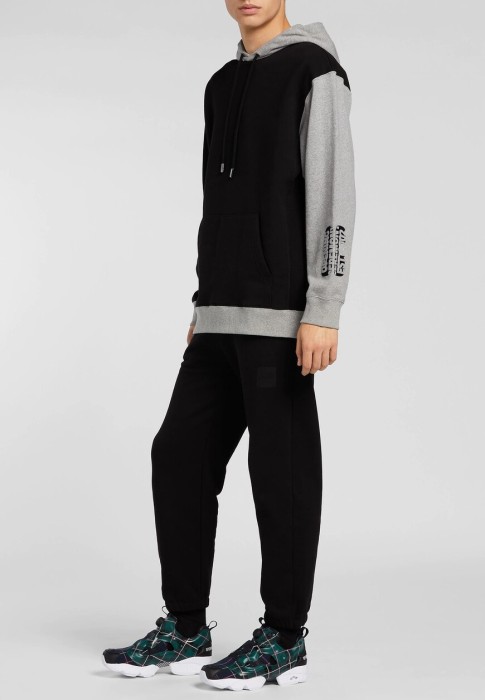 худи  от известного бренда вид слева