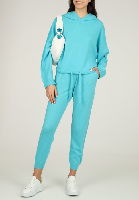 худи  из германии вид сбоку