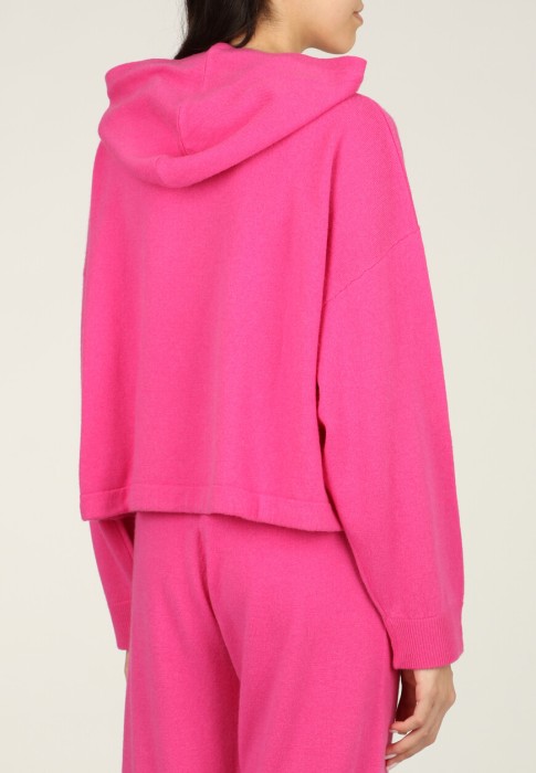 худи  из германии вид сбоку