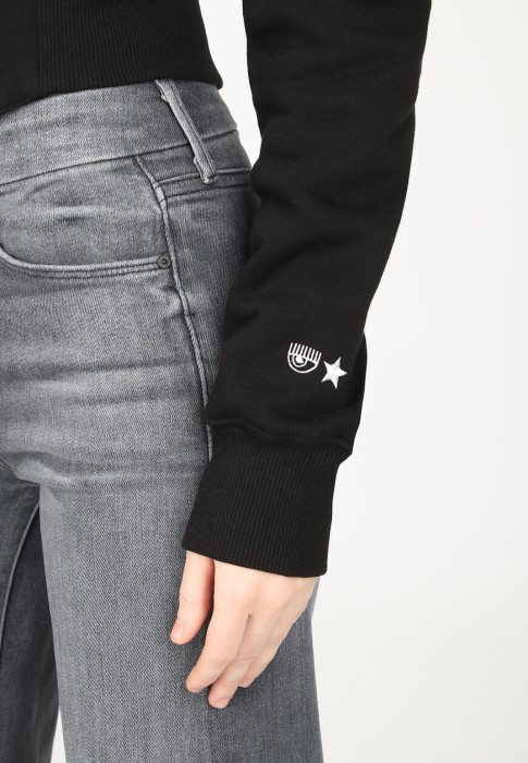 Продукция для женщин фото