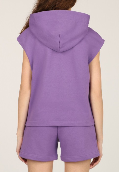 Товар фиолетового цвета с внутренней стороны