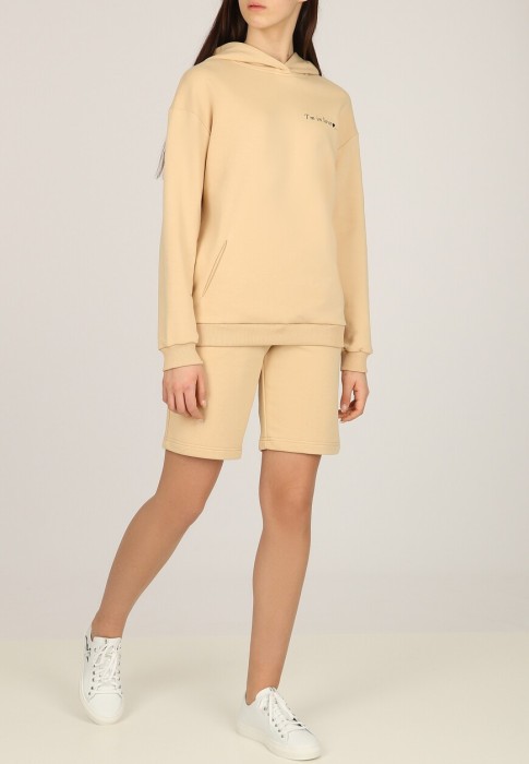 худи  по цене 14630 руб вид справа