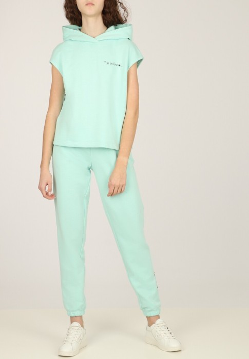 худи  от бренда elyts вид слева