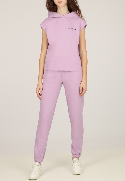 худи  по цене 12530 руб вид справа