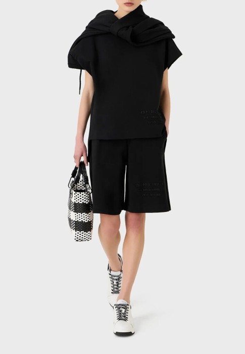 худи  от бренда emporio armani вид слева