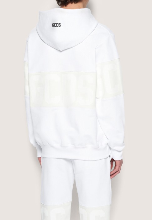 Товар белого цвета с внутренней стороны