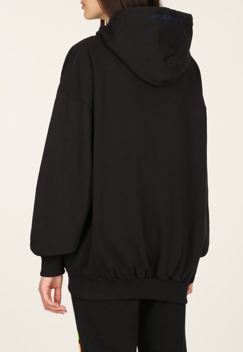 Товар черного цвета с внутренней стороны