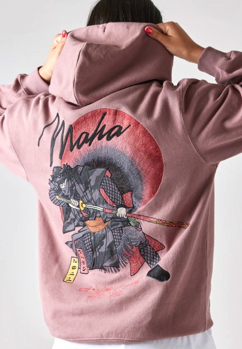 худи  из германии вид сбоку