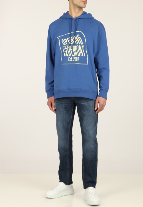 худи  от известного бренда вид слева