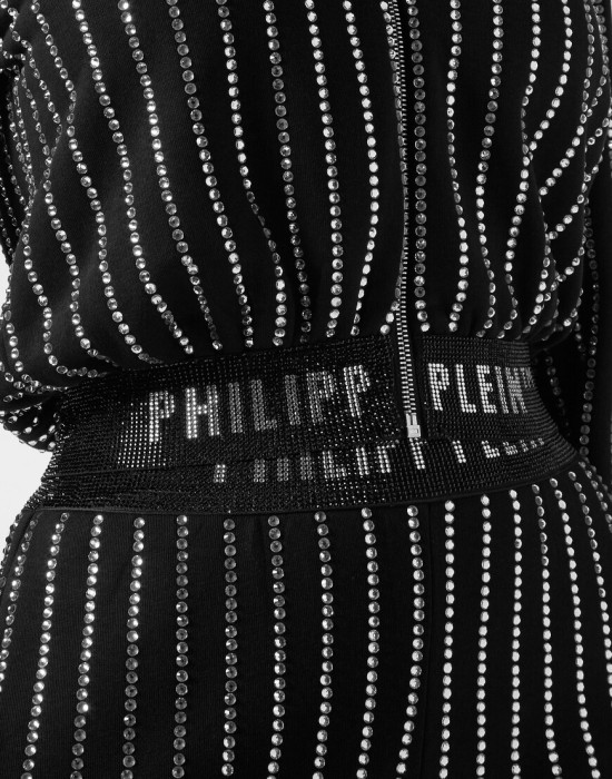 Продукция для женщин фото