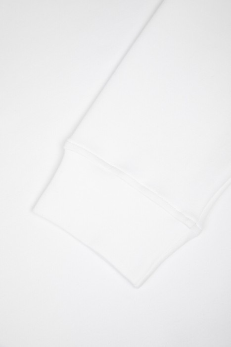 худи  спортивного стиля с лицевой стороны