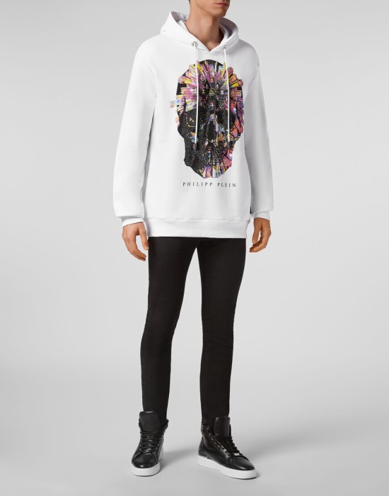 Товар белого цвета с внутренней стороны