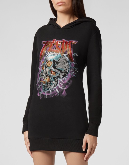 худи  по цене 43605 руб вид справа