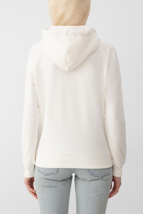 худи  по цене 77000 руб вид справа