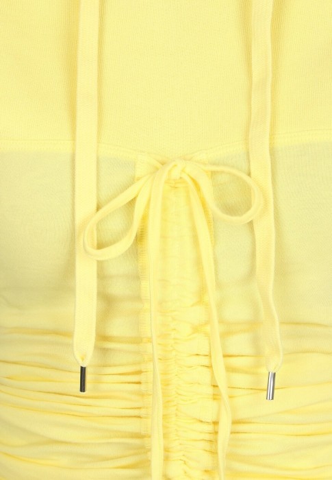 Товар желтого цвета с внутренней стороны