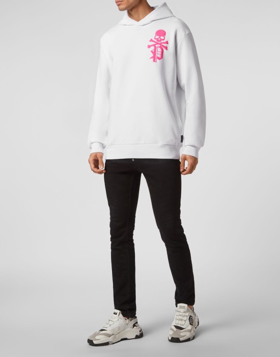 худи  по цене 30300 руб вид справа