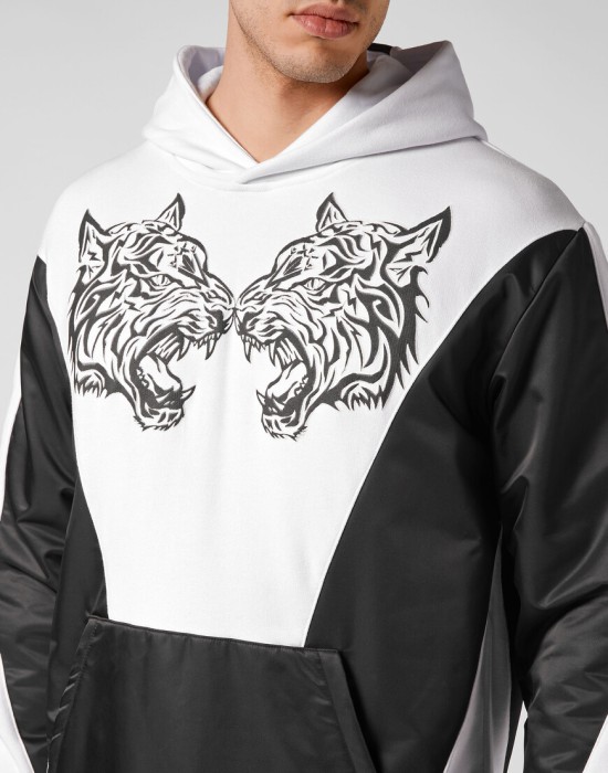 худи  из проверенных материалов спереди