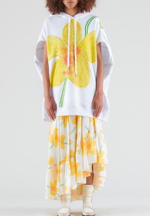 худи  по цене 59465 руб вид справа