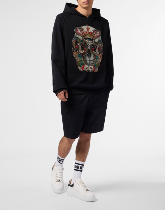 Товар черного цвета с внутренней стороны