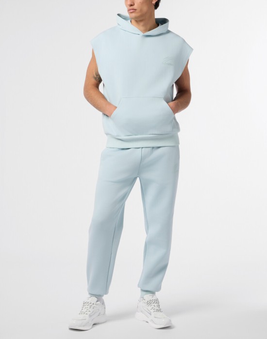 Товар голубого цвета с внутренней стороны