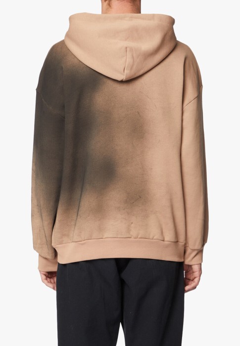 Товар коричневого цвета с внутренней стороны