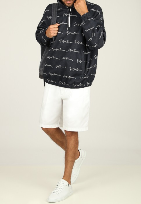 худи  из италии вид сбоку