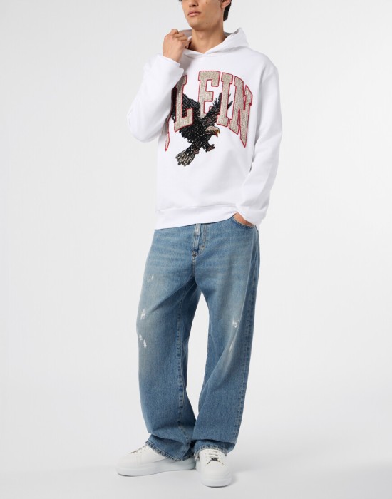 Товар белого цвета с внутренней стороны