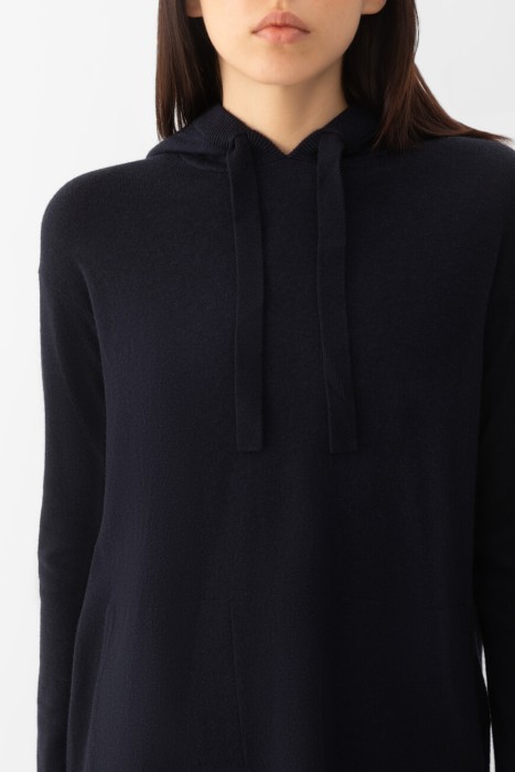 худи  из италии вид сбоку