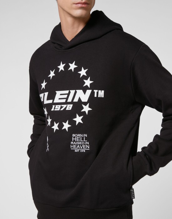 худи  из америки вид сбоку