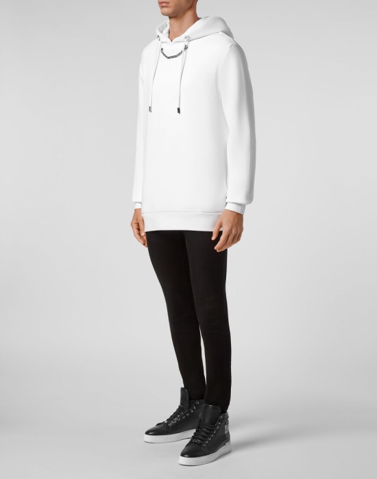 худи  по цене 37728 руб вид справа