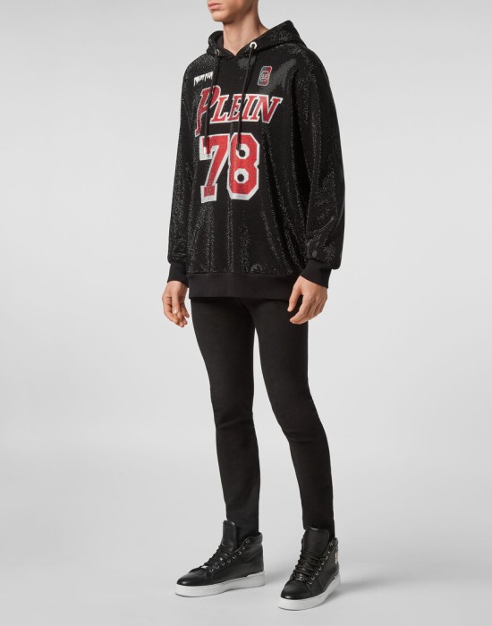 худи  по цене 108528 руб вид справа