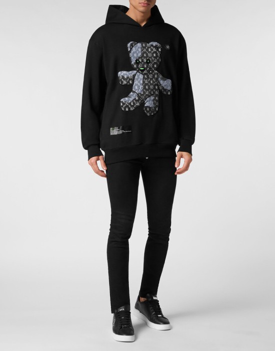 худи  по цене 58080 руб вид справа