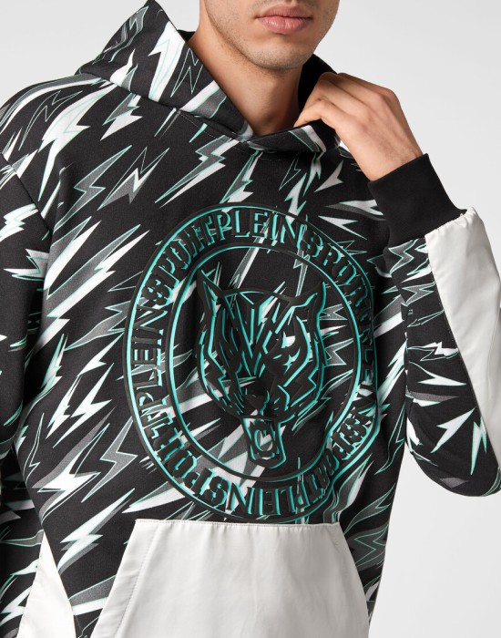 худи  из италии вид сбоку