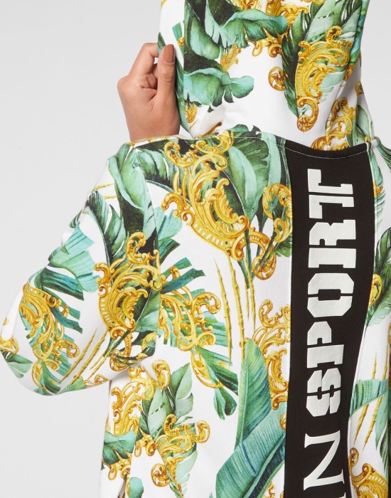 Продукция для женщин фото