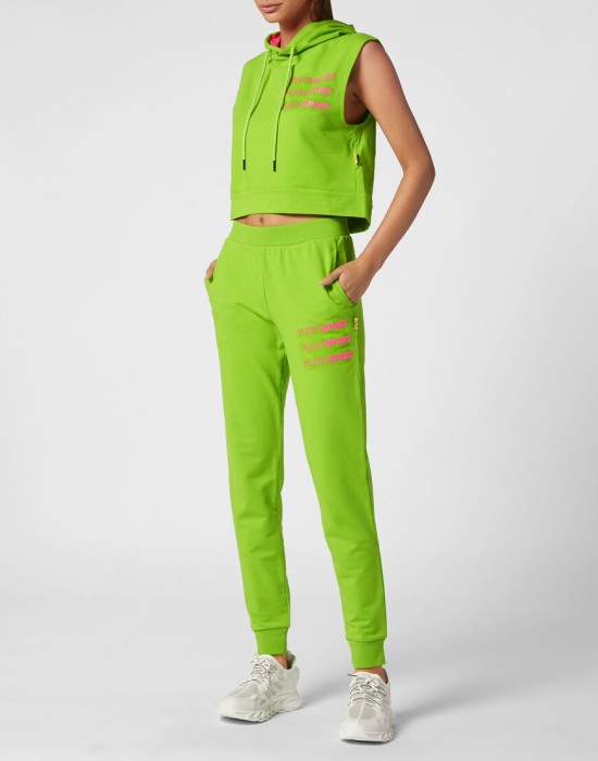 Товар зеленого цвета с внутренней стороны