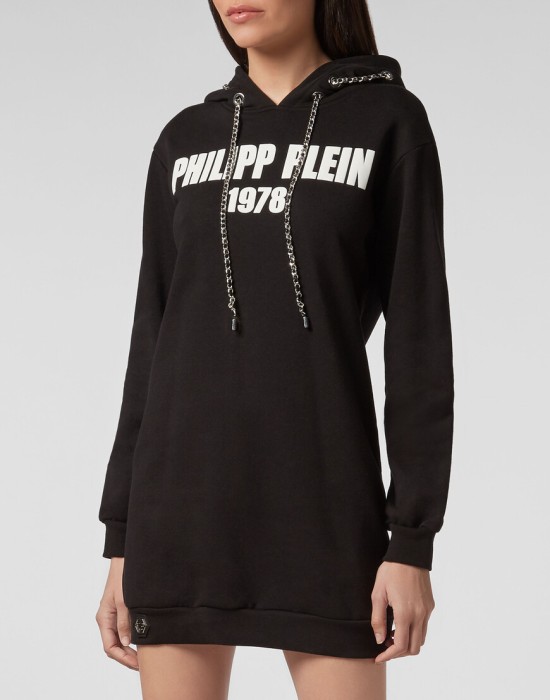 худи  от бренда philipp plein вид слева