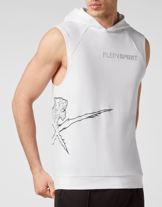 худи  от бренда plein sport вид слева